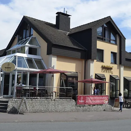 Dreyer Garni Hotell 3*