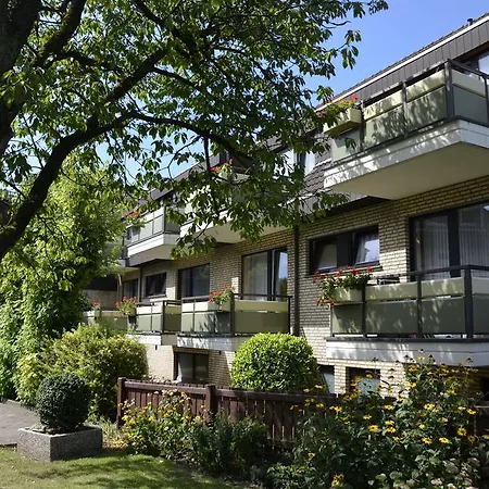 Dreyer Garni Otel 3*